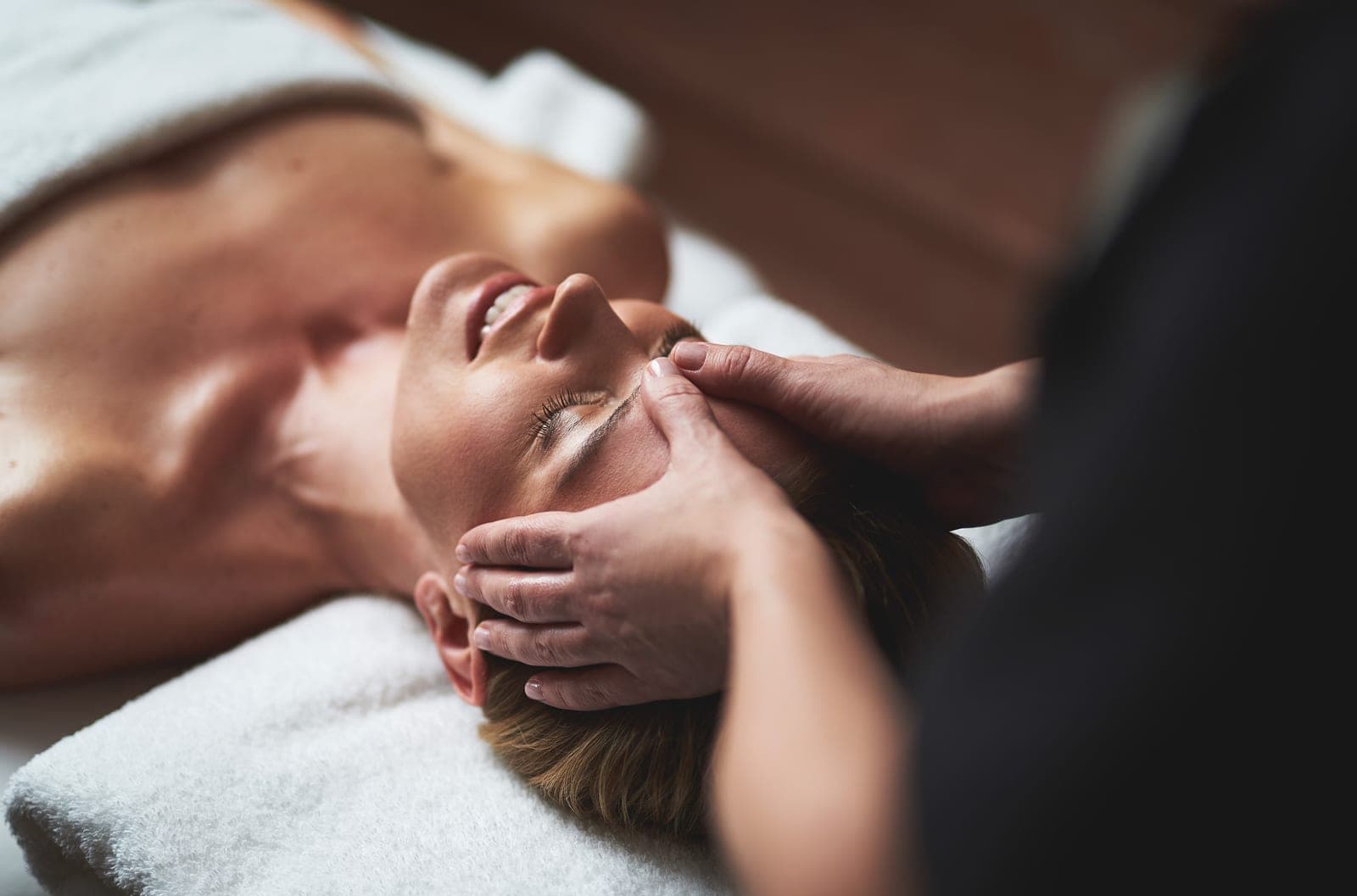 Massage facial Kobido
